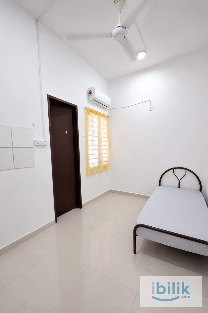 🚿Private Bathroom Room @ Alam Impian  🚗 5–10 mins to Kota Kemuning & Bukit Rimau 🛣️🛍️🛒 - Image 1