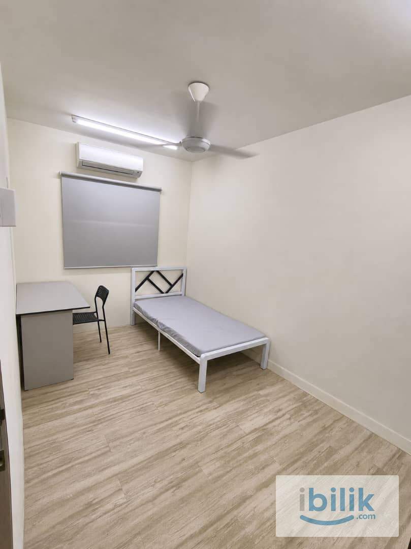 🚆 400m Walk to Kelana Jaya LRT🚶‍♂️ Medium Room @ SS24 PJ 🔥 Near Kelana Jaya Medical Centre 🏥 & Paradigm Mall 🛍️ - Image 1