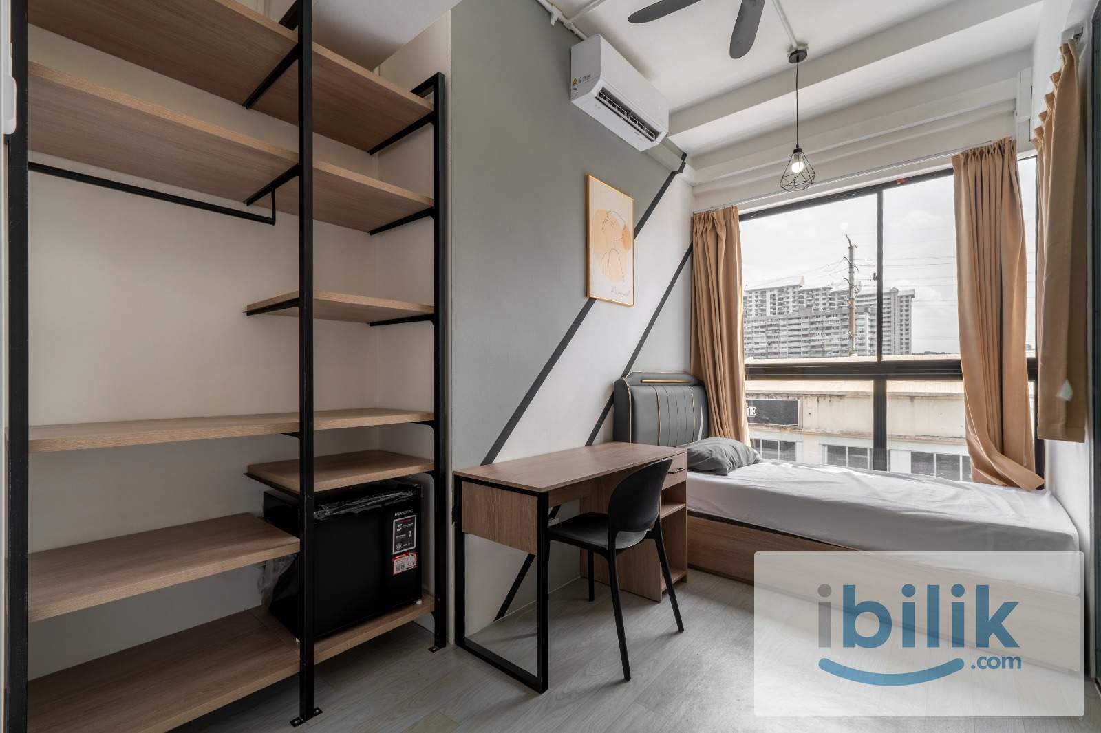 Premium Single room with Private Bathroom - Image 1