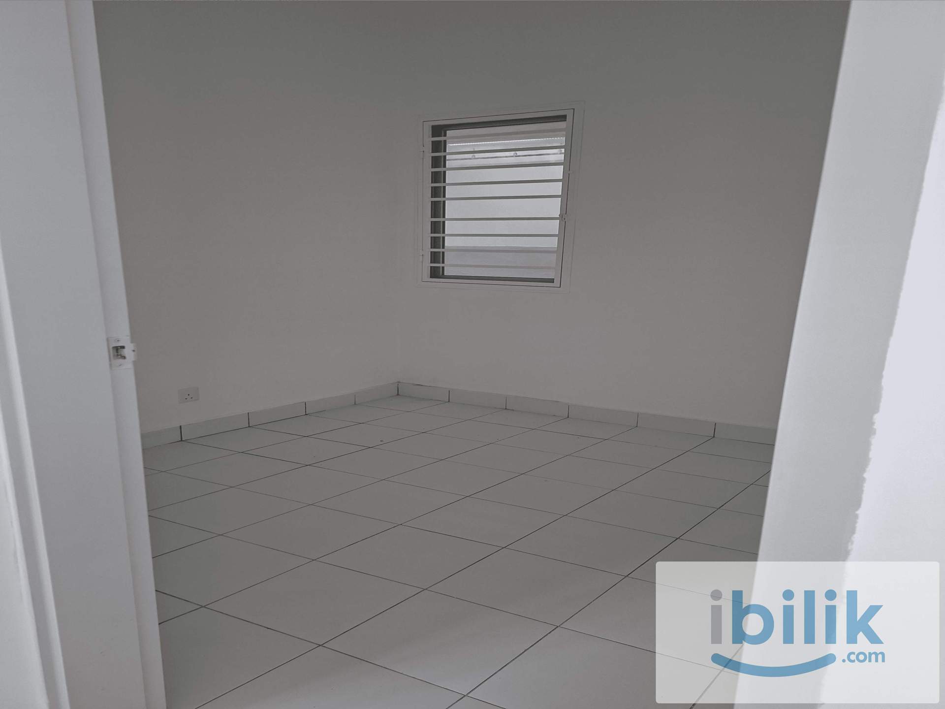 Alpinia Residence, Bandar Putra Nilai (A-09-04) - Image 4