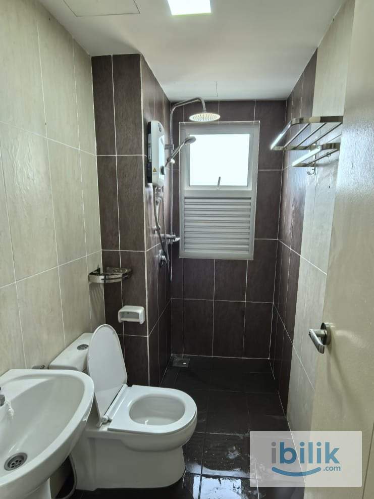 Whole unit for rent | Aspire Residence Cyberjaya | Fully Furnished | RM2000 - Image 9