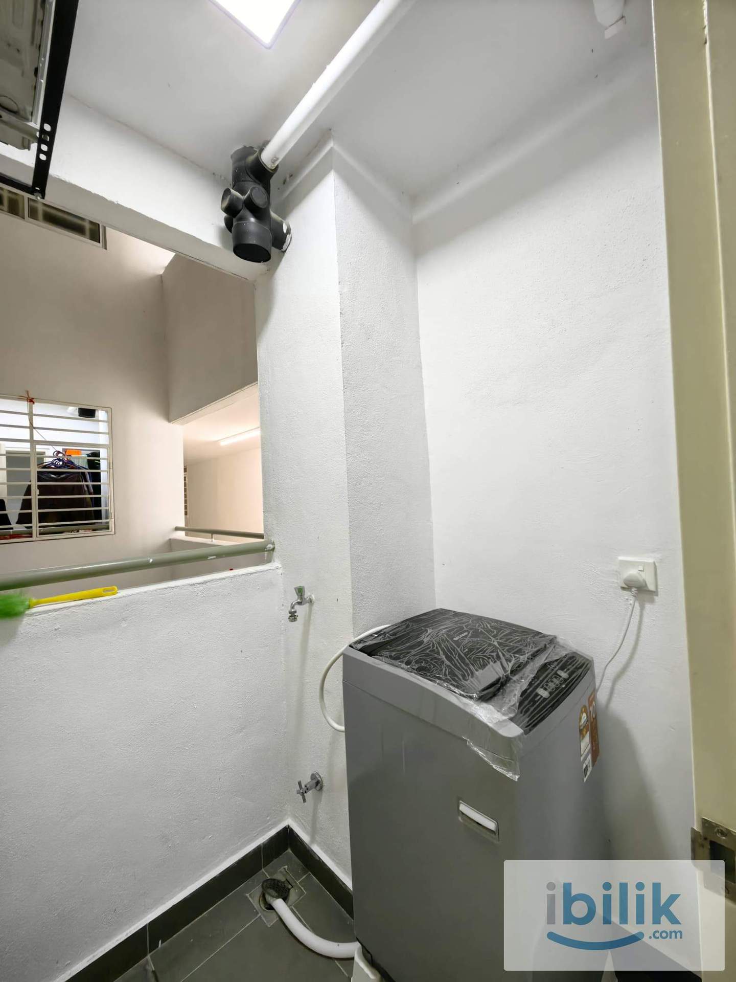 Cyberjaya Middle Room | Fully Furnished | Near MRT  - Image 7