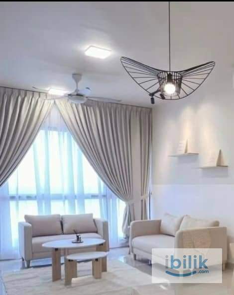 Master Room Lavile Maluri 🚿 Private Bathroom | Near MRT Velocity - Image 5