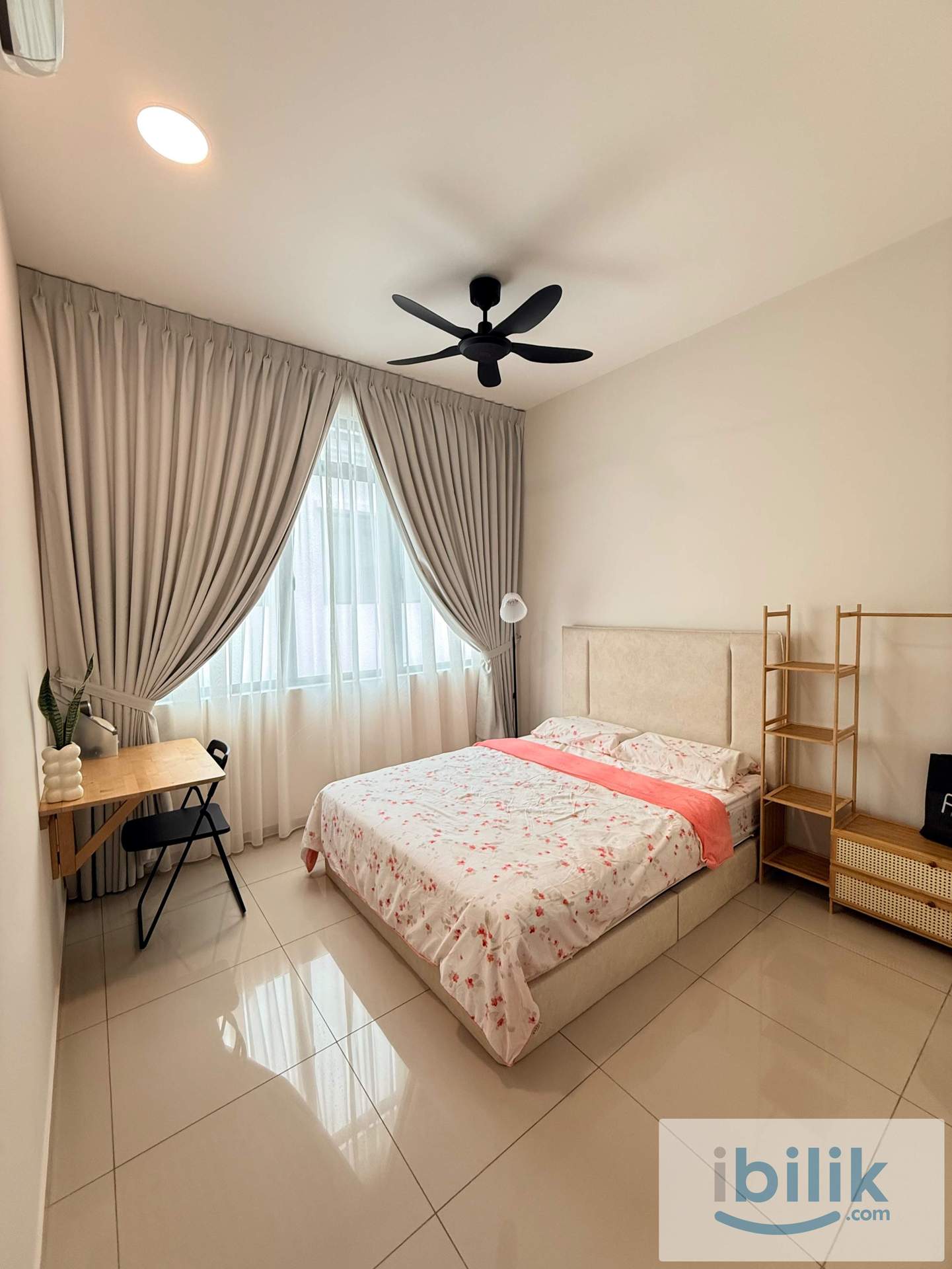 2 Storey Terrace with gated  - Image 2