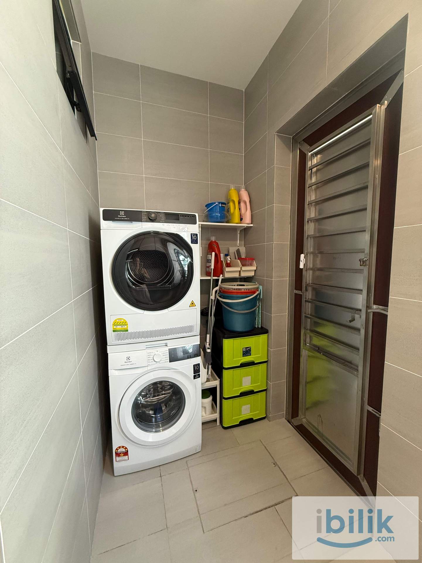 2 Storey Terrace with gated  - Image 7