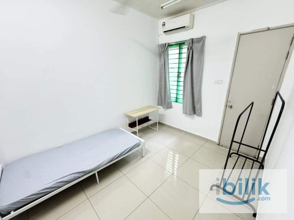 🔥Zero Deposit📍Klang📍Bandar Botanic🛏 Fully Furnished Room 😍Near Aeon Mall Bukit Tinggi😍Restaurant & Convenience stores🏘 - Image 1