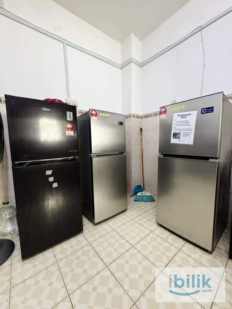 ✨Clean & Cozy Room📍Klang Batu Nilai📍Near Aeon Bukit Tinggi🤩Window Room🤩Fully Furnished🛏😍Free WIFI🏠Ready to Move in🔥🔥🔥 - Image 3