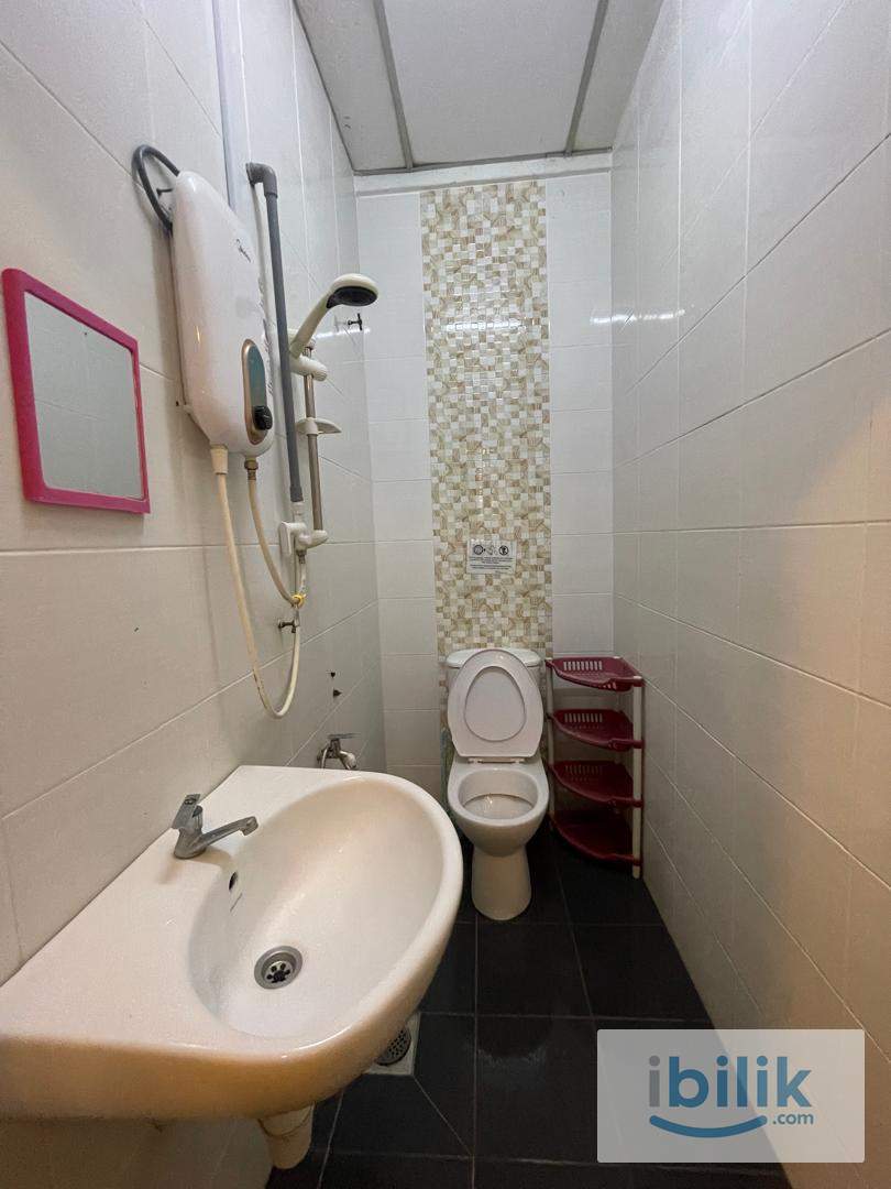✨Clean & Cozy Room📍PJ SS4D📍800M Near LRT Kelana Jaya🤩Fully Furnished🛏😍Free WIFI🏠Ready to Move in🔥🔥🔥 - Image 3