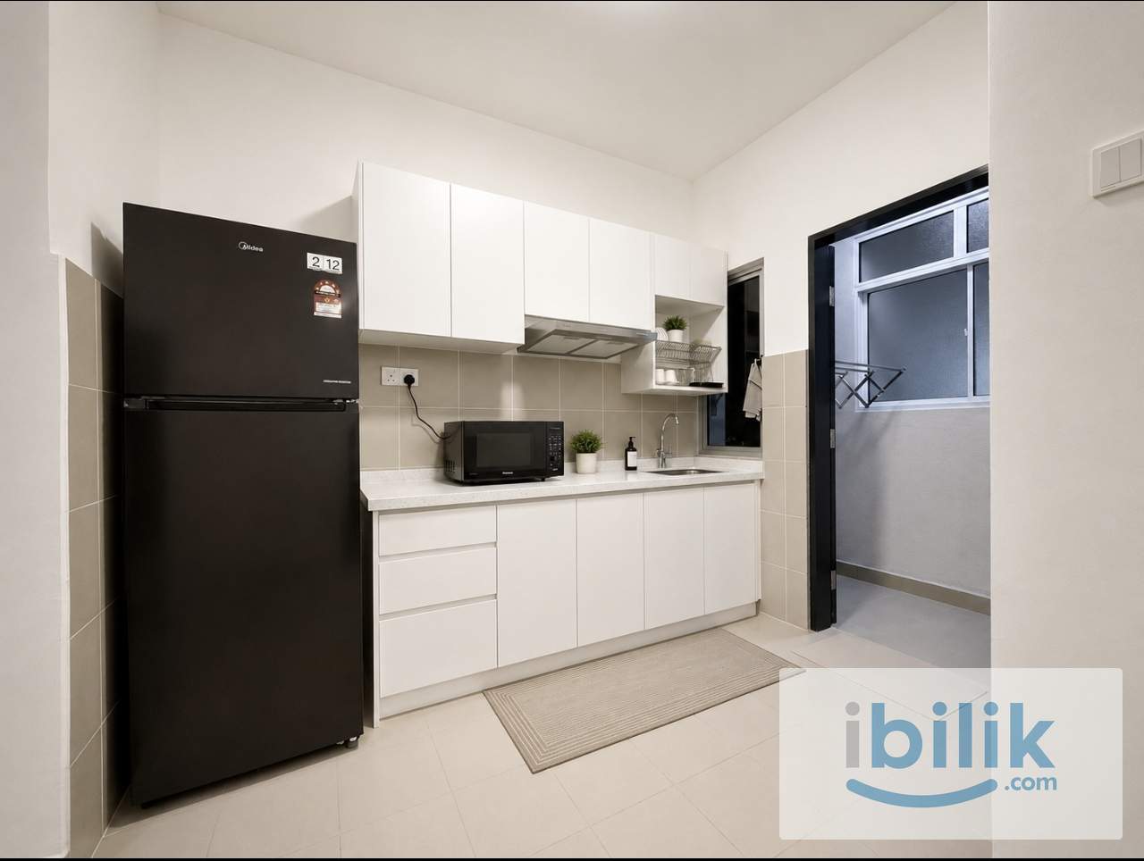 Lily Apartment Medium Room Walking distance to Kuchai MRT - Image 2