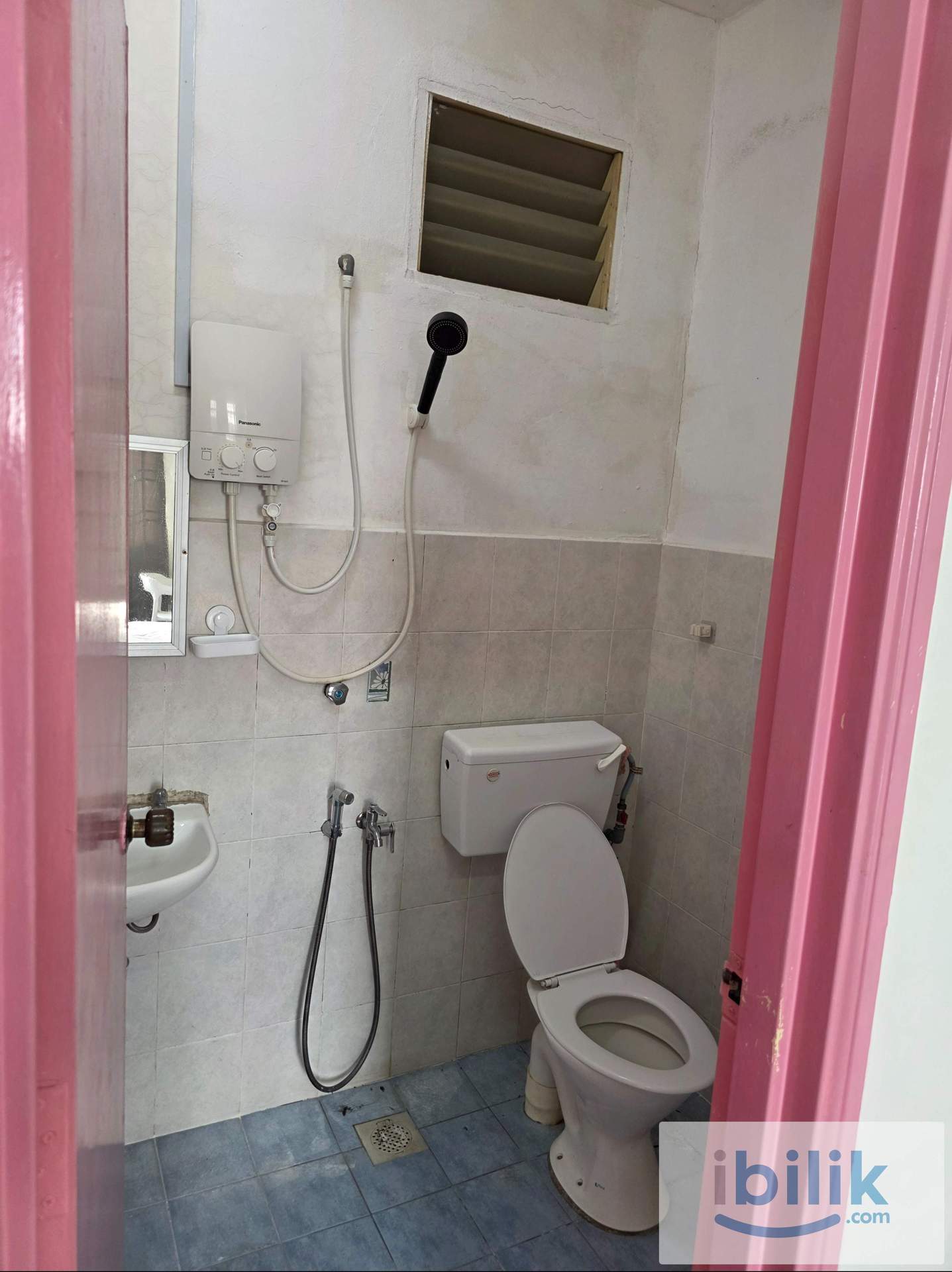 Villa Krystal Apartment, Skudai, Bukit Indah, Nusa Bestari, Gelang Patah Room For Rent - Image 4