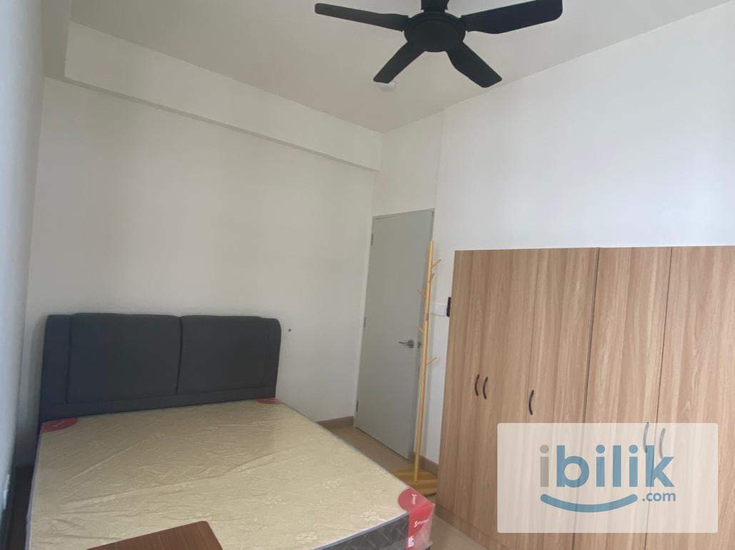Fully-furnished Middle room with Individual Bathroom @ Kuchai Lama - Image 1
