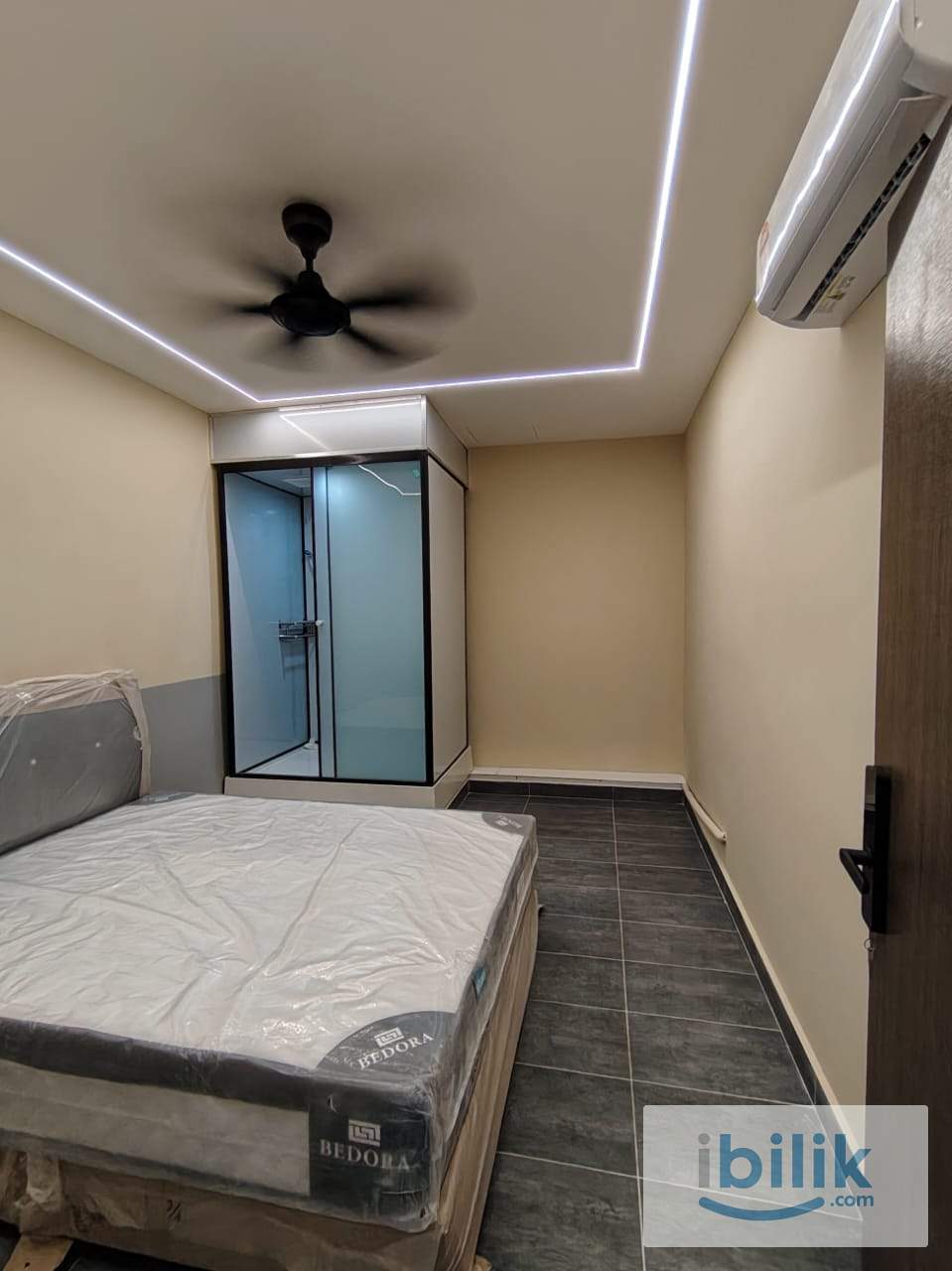  Walking Distance LRT@ D'AMAN CRIMSON( ARA DAMANSARA) MASTERROOM - Image 9