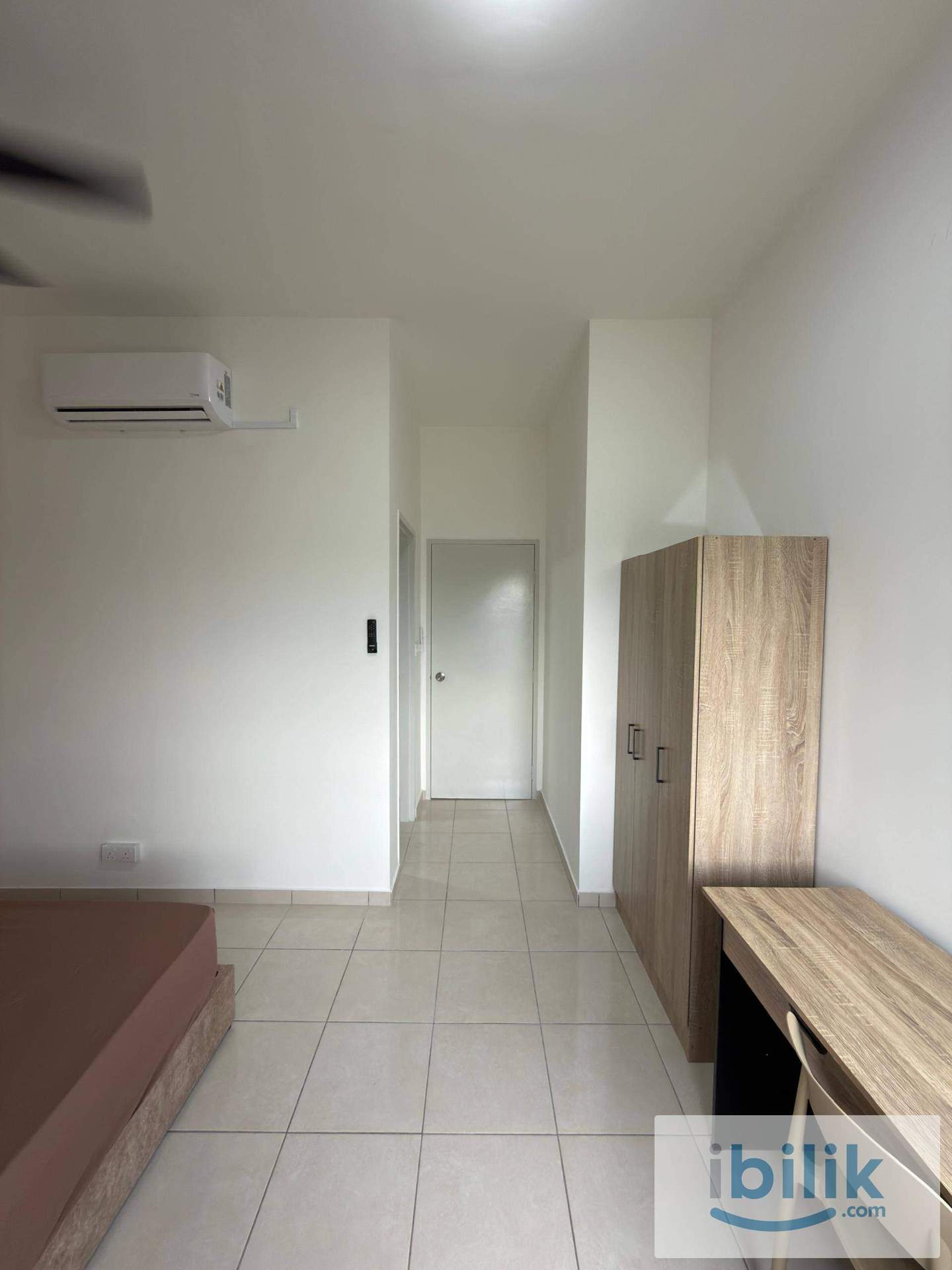 Master Room for Female  - Image 4