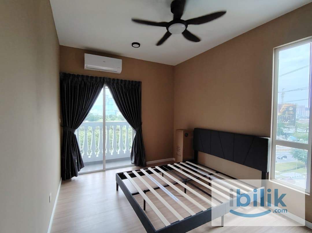 Master Bedroom with Balcony and Private Bathroom - Image 1
