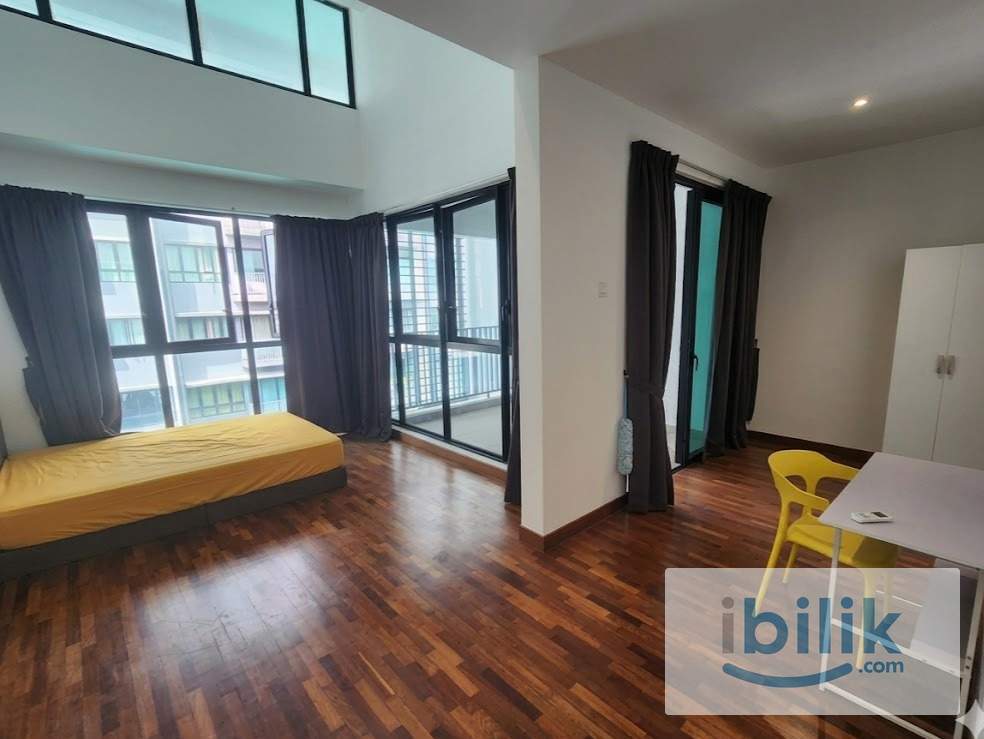 🔥Hot Offer🛏️Master Room With Attached Bathroom❄️Air Con🛁Walking Distance to Center I-City, NSK Grocer@CityWalk i-City - Image 1