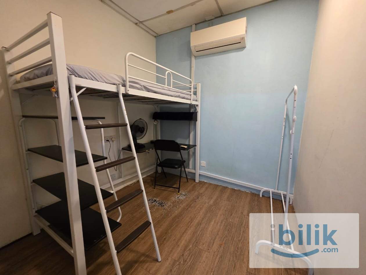 【Cheap】Dataran Sunway, Petaling Jaya🏠Middle Room With ❄️Air Con🚶‍♂️Walking Distance To【MRT】Surian - Image 1