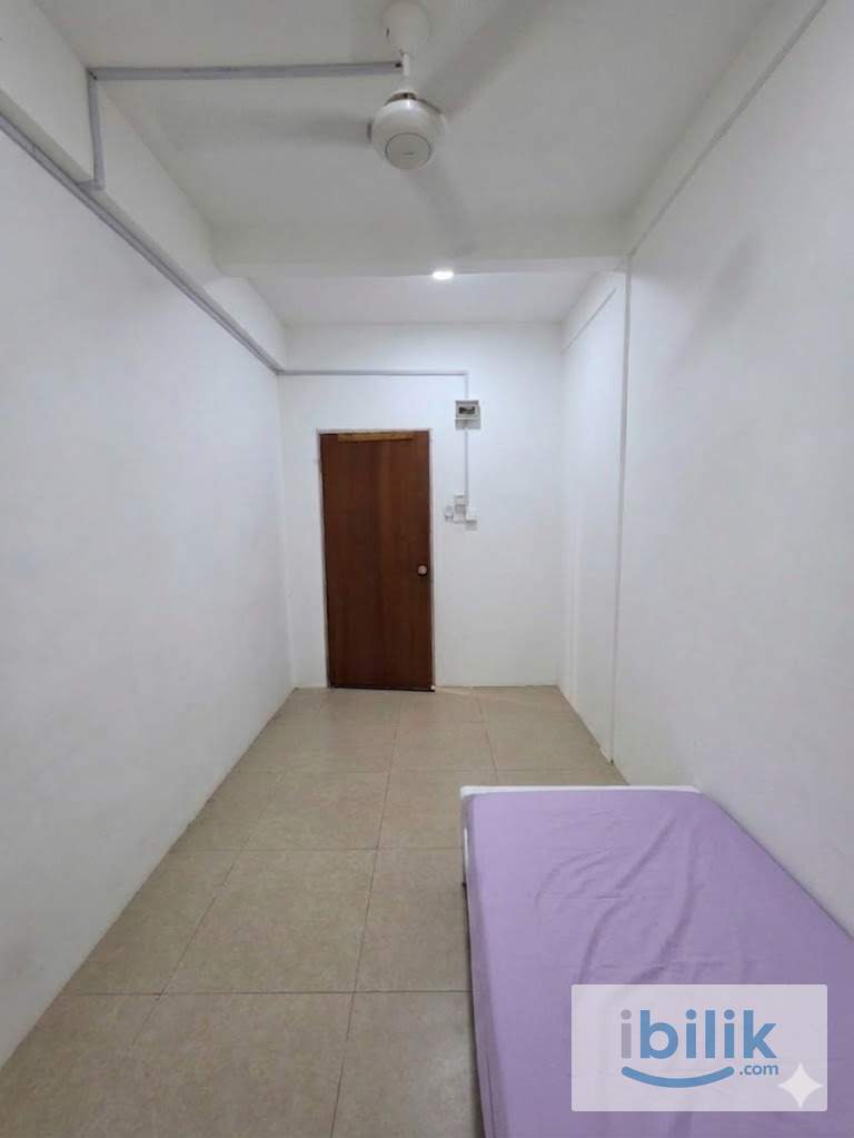🌟Low Deposit🏨Jalan Tempua, Puchong @ Room With❄️Air Con🚅5 Mins To IOI Puchong LRT 🛍️7 Mins To IOI Mall - Image 2