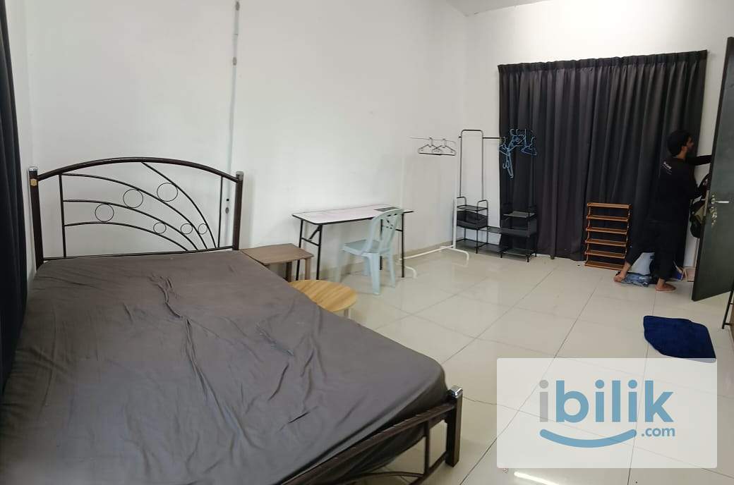 ⭐Low Deposit⭐Laman Bayu, Bukit Jalil🏘️Room With Bathroom And ❄️ Air Con🏪Near To Pavilion Bukit Jalil - Image 1