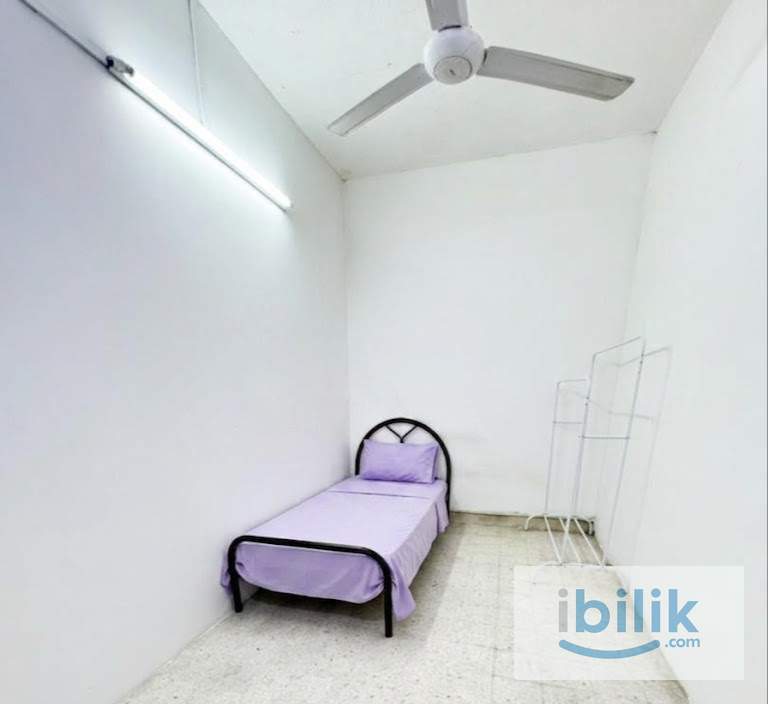 🔥🔥Room For Rent🔥🔥Low Deposit⭐⭐TTDI, Kuala Lumpur🚶‍♂️Walking Distance To【MRT】Taman Tun Dr Ismail - Image 1
