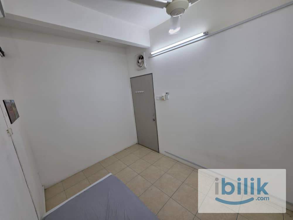 🏠Room With Air Con❄️Bandar Bukit Puchong 2, Puchong 🏪 Near To Lotus Bukit Puchong & Uptown Puchong Night Bazaar - Image 3