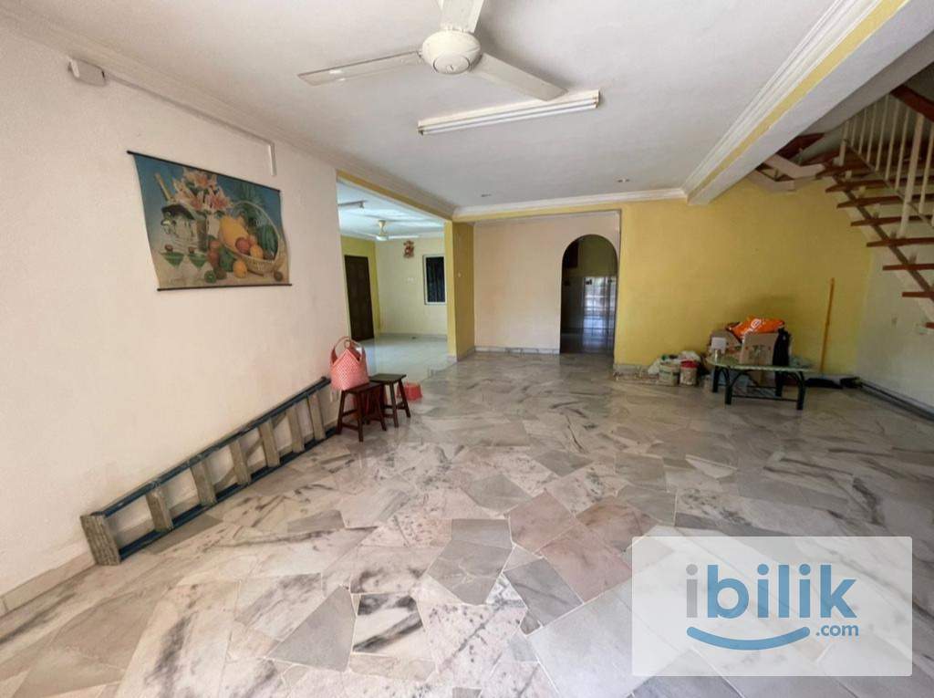 Master, Middle Room, Bandar Country Homes, Rawang, Selangor  - Image 5