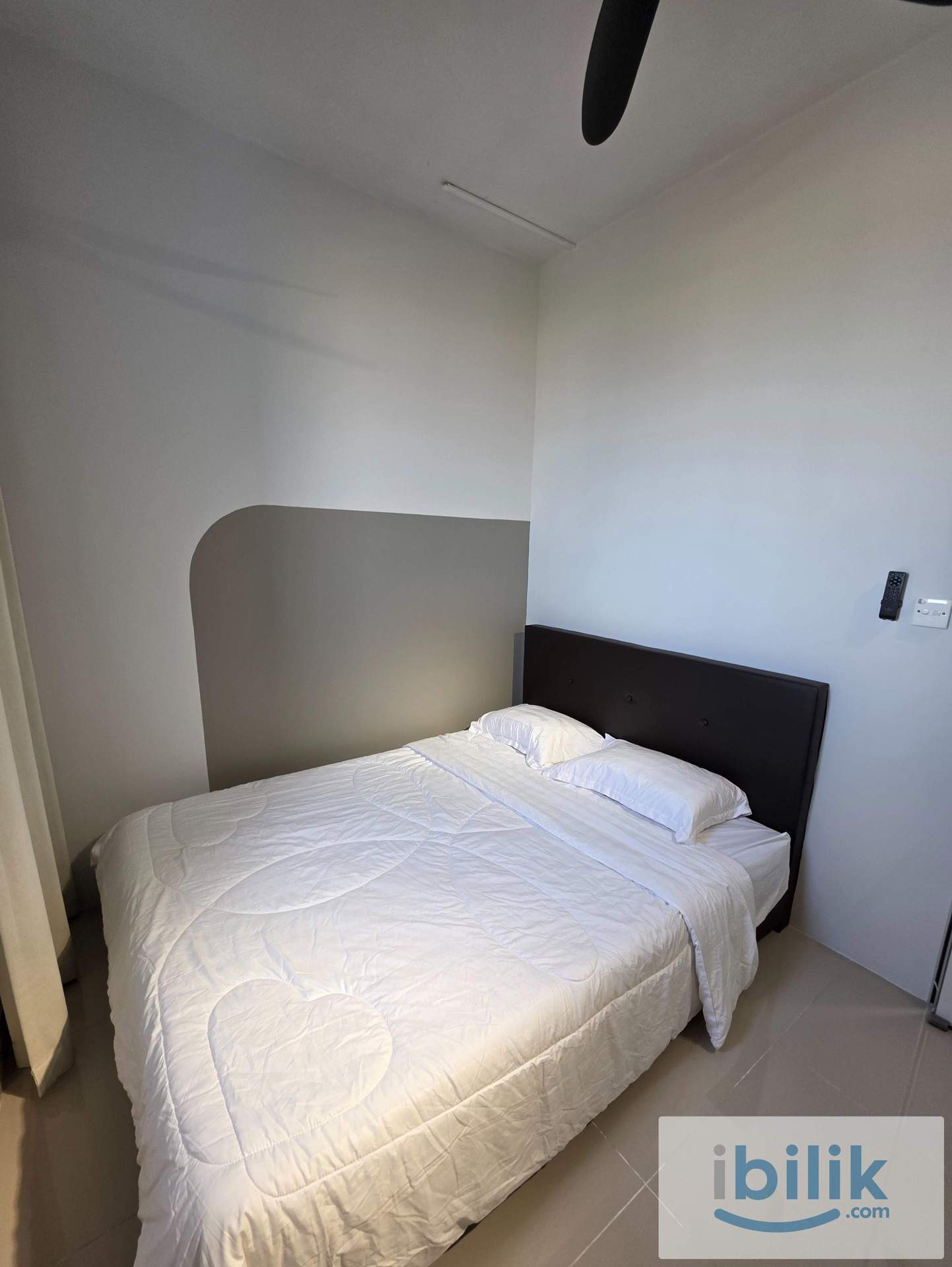 Fully Furnished Room in Kota Laksamana | Direct Owner - Image 1