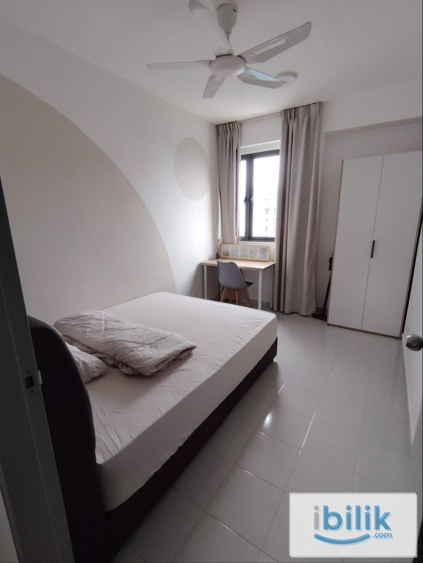 Middle / Small room - Image 1