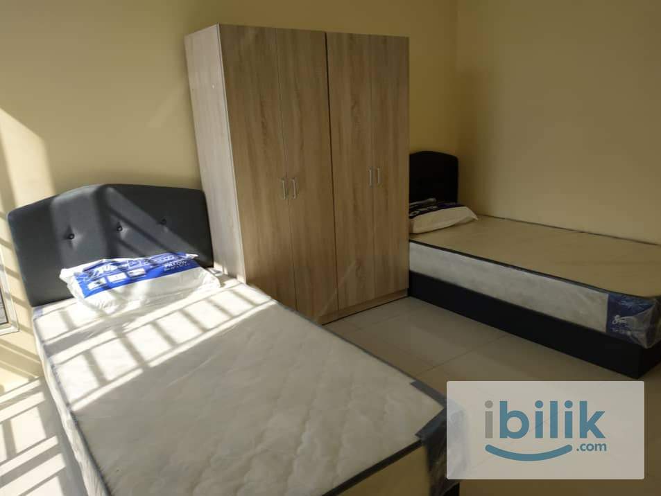 PV16 Female Unit Middle Room With Air Conds - Image 7