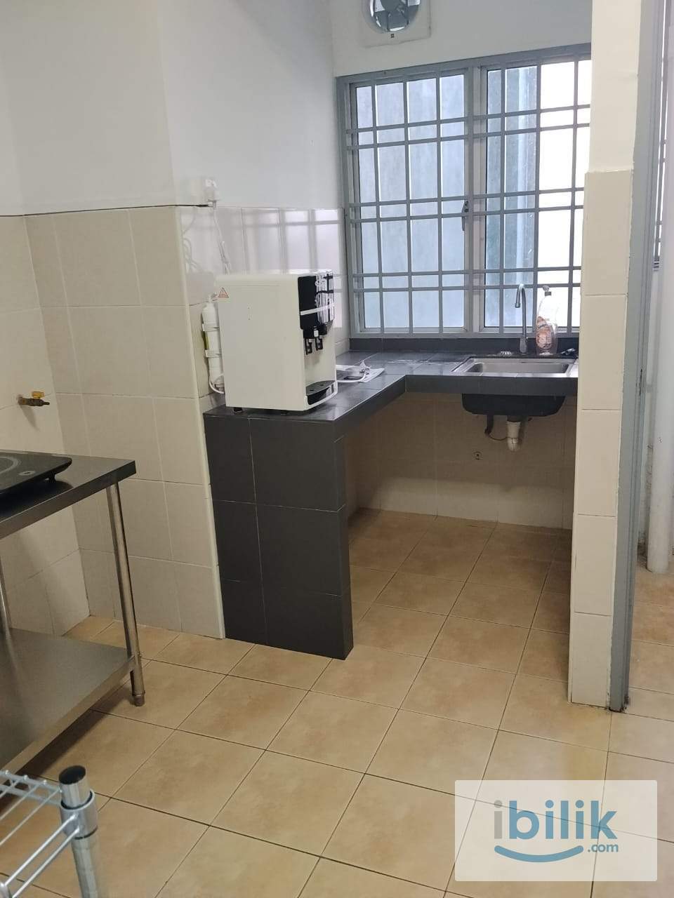 Angkasa Condominium Middle Room  - Image 2