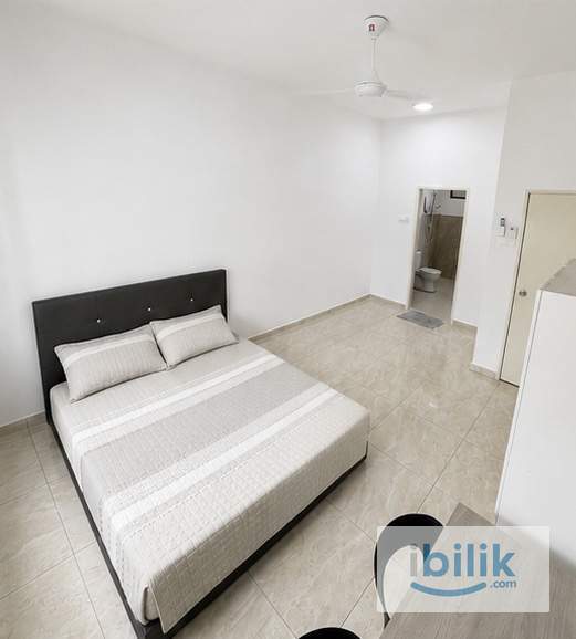 PULAU GADONG AMBIENCE ROOM - Image 3