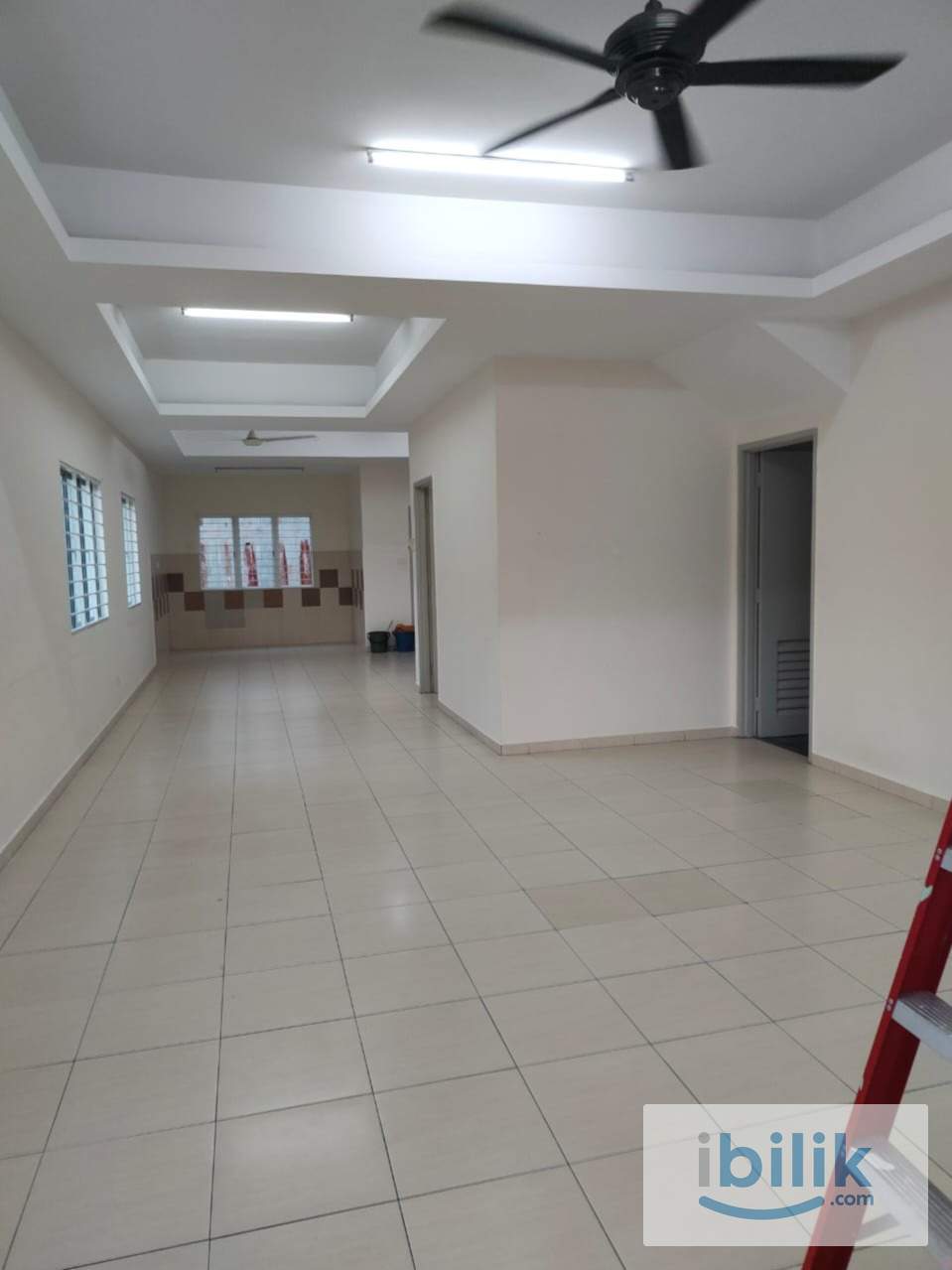 RM1600 Only! 2660 sqft Landed Corner Lot | 4R3B | Big Space, Worth It 🔥 - Image 3