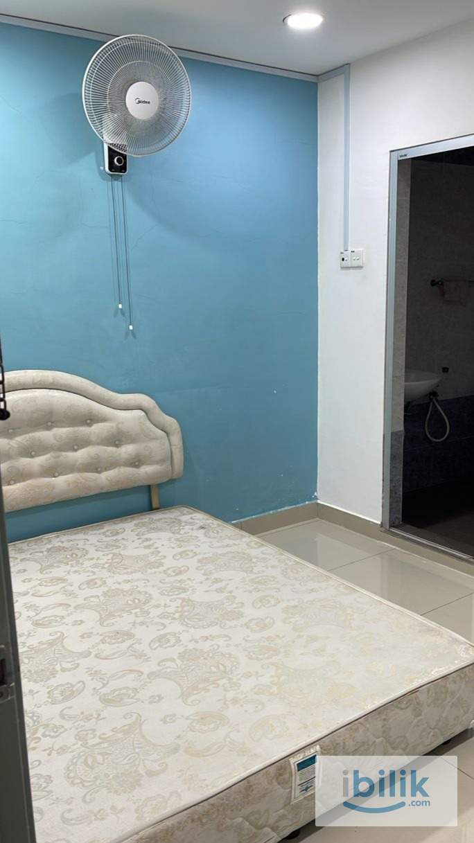 READY TO MOVE IN SINGLE ROOM WITH OWN BATHROOM NEAR LRT - Image 1