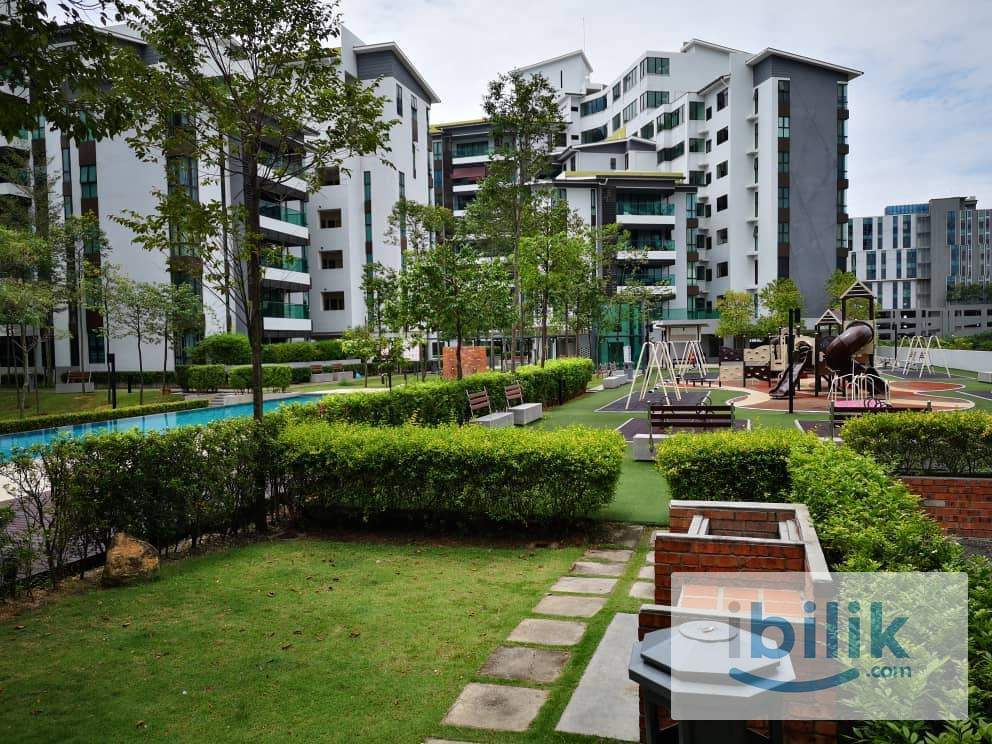 Master Bedroom - Serin Residency Cyberjaya - Image 5