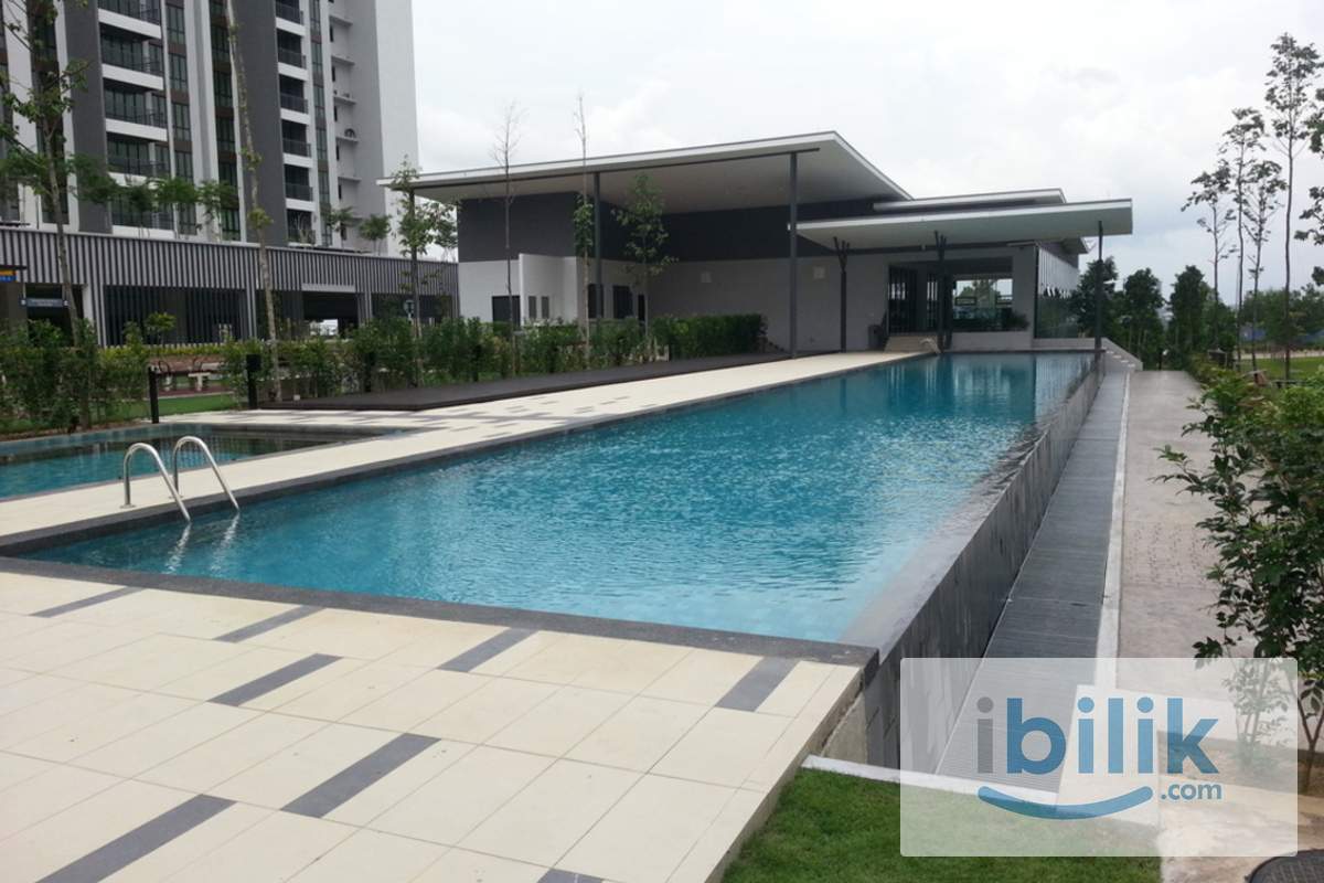 Master Bedroom - Serin Residency Cyberjaya - Image 6