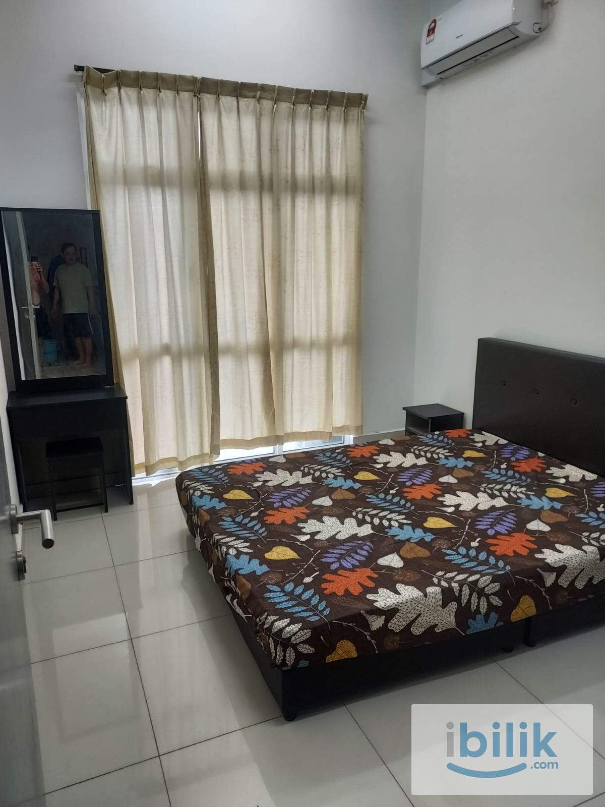 middle room - Image 2