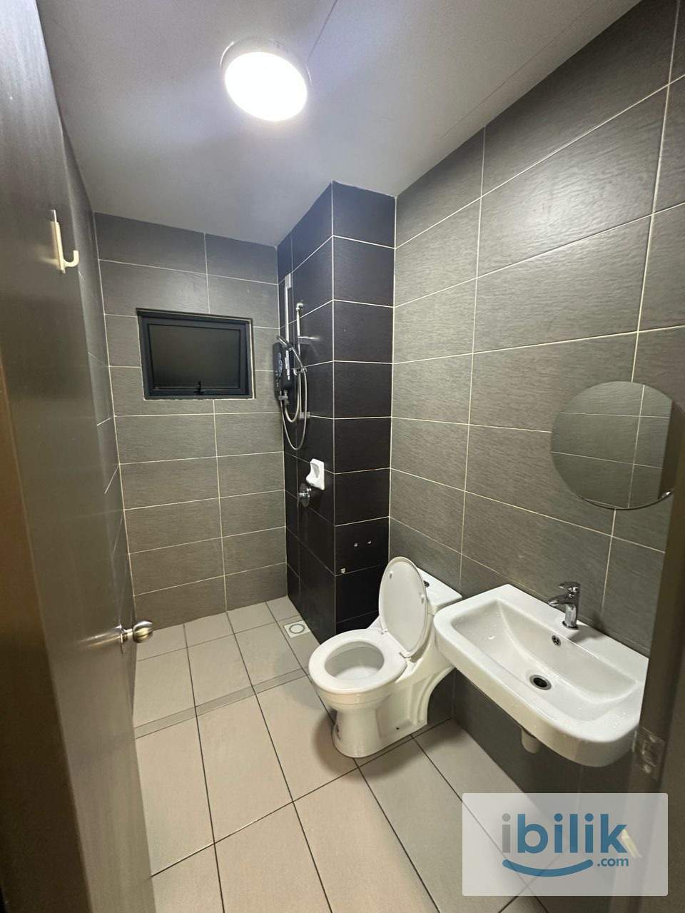‼️PROMOTION‼️Medium Room @ The Henge Kepong Metro Prima Short Walk to MRT - Image 5