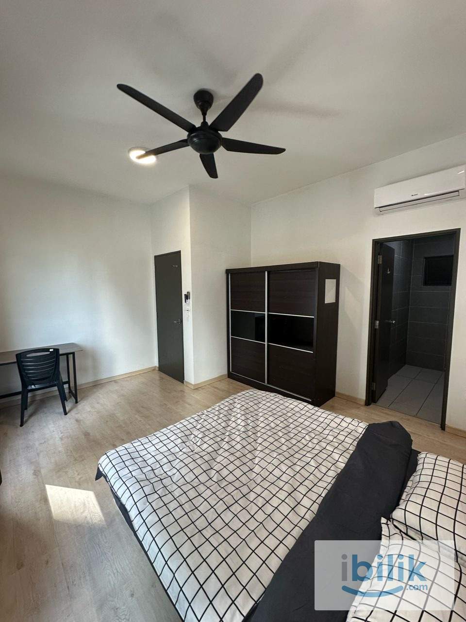 ‼️Promotion‼️Master Room @ The Henge Kepong Metro Prima Short Walk to MRT - Image 3