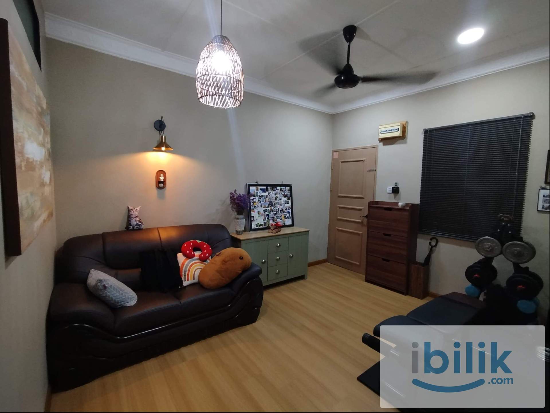 Room For Rent Beverly Hills apartment - Image 1