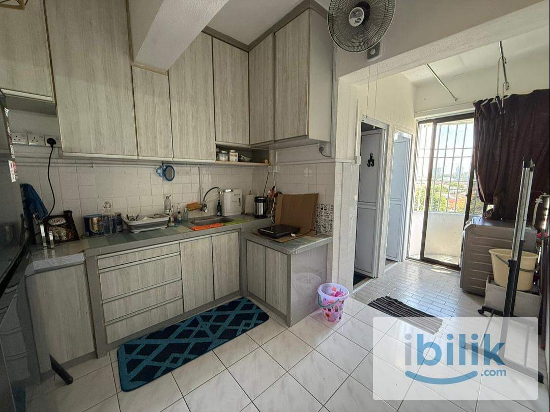 Master Room for Rent - Image 3