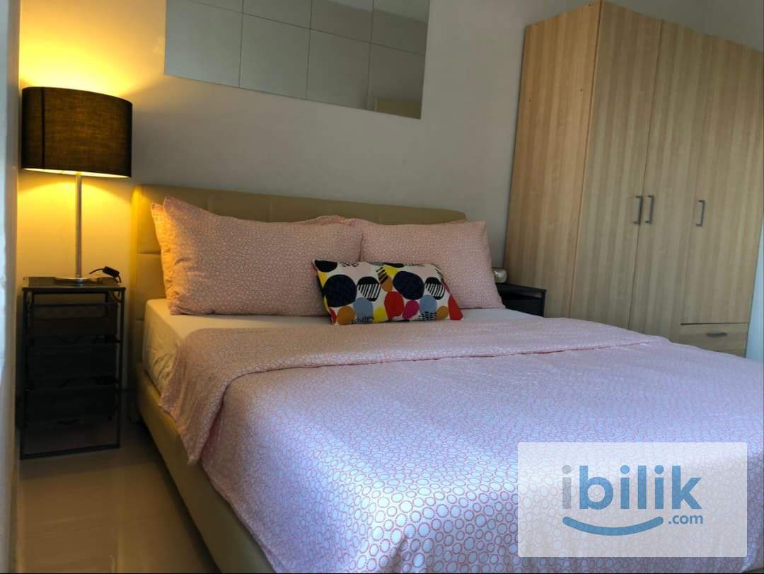 Middle Room for rent @ Royal Domain Sri Putramas 2 - Image 1
