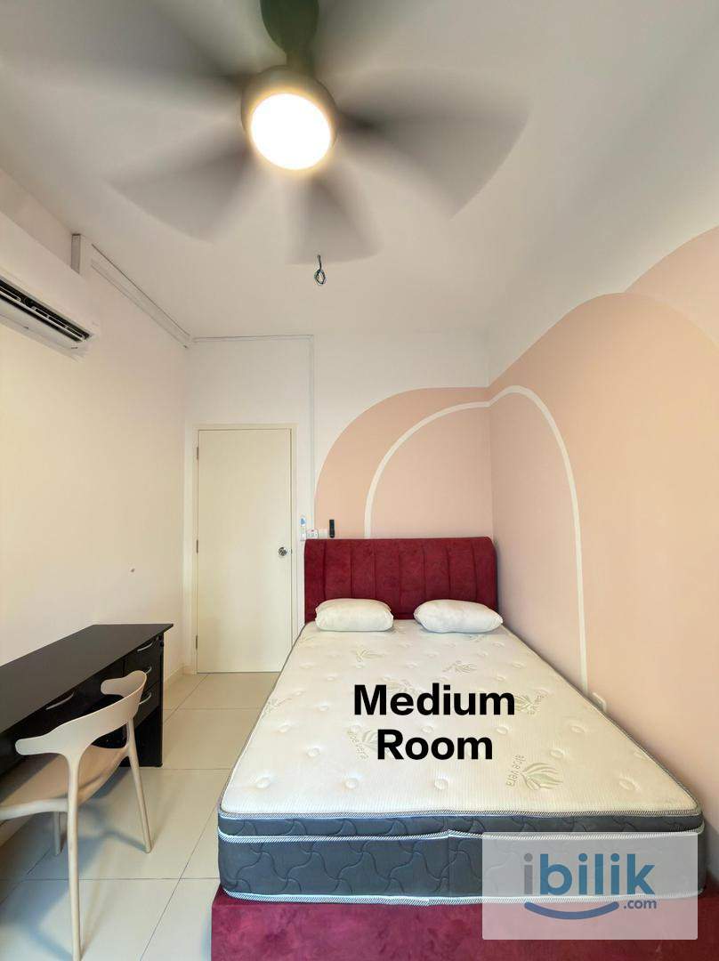 Medium Room for Female - Image 1