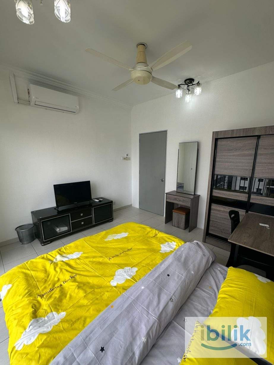 Balcony Room at Suria Jelatek Ampang Hilir 5mins walk to LRT Jelatek - Image 3