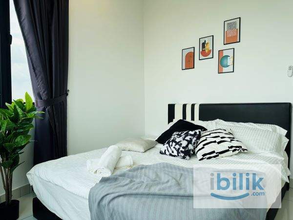 Medium Room at PARC 3 8mins walk to LRT Maluri - Image 1