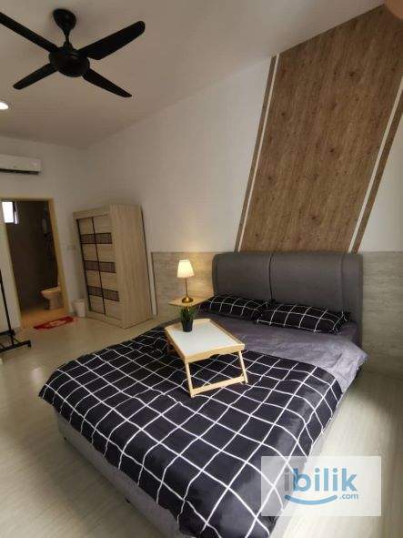Master Room at The Hamilton Wangsa Maju 5mins walk to LRT Sri Rampai - Image 1