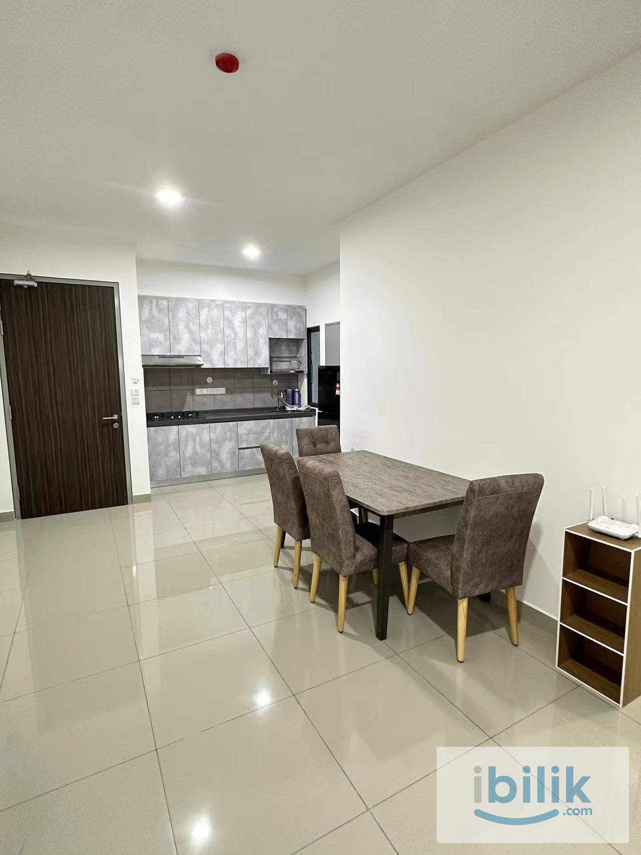Big Medium Room at M Vertica Jalan Cheras 8mins walk to LRT Maluri - Image 6