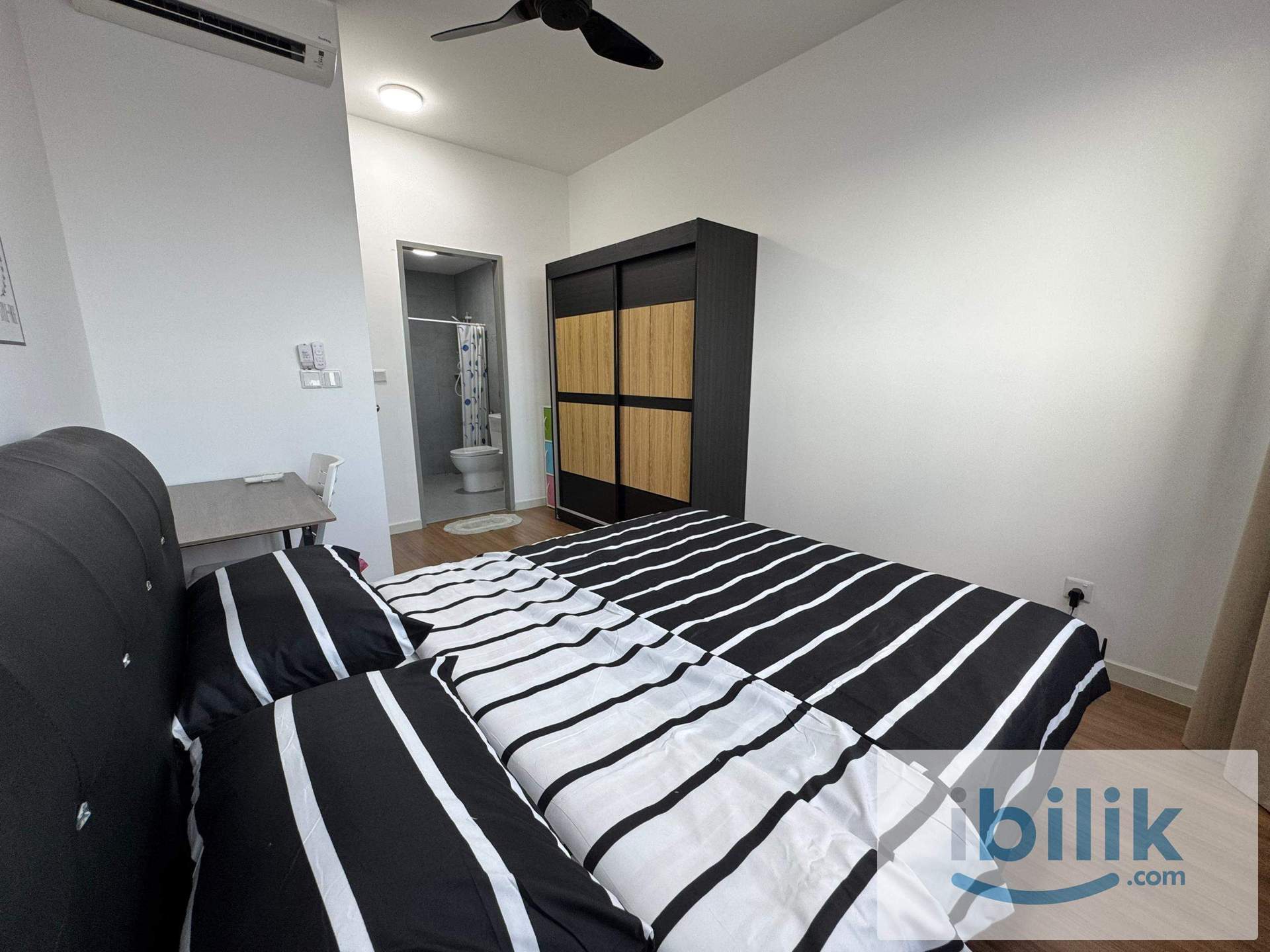 Master Room at M Vertica Jalan Cheras 8mins walk to LRT Maluri - Image 3
