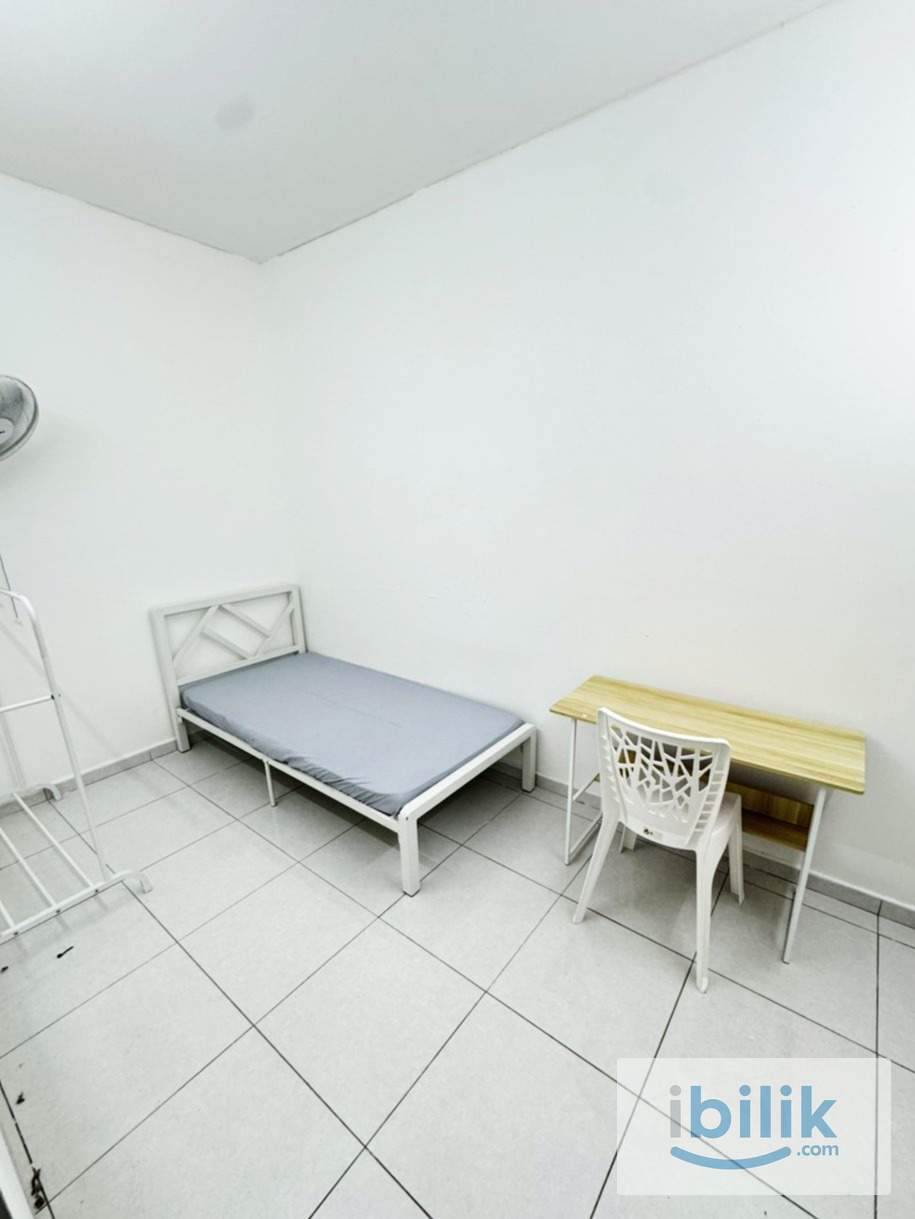 🔥ZERO DEPOSAIT | Setia Alam Near by Setia City Mall🏟️Fully Furniture free Unifi🎉 - Image 1
