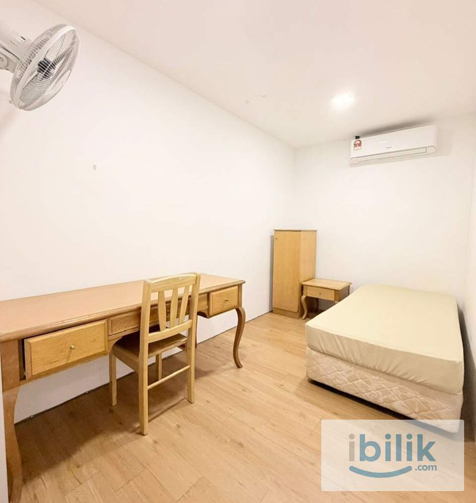 🔥Zero Deposit Bandar Puchong Jaya Room Rental ✨Near by LRT🚈Near IOI Mall | IOI Boulevard 🏢 - Image 1