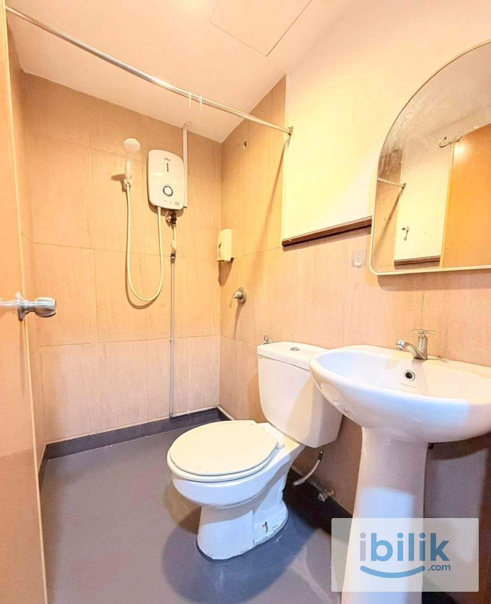 🔥Zero Deposit Bandar Puchong Jaya Room Rental ✨Near by LRT🚈Near IOI Mall | IOI Boulevard 🏢 - Image 3
