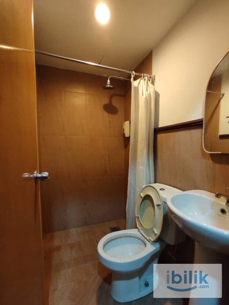 ✨Zero Deposit with Private Toilet Room🚈Near LRT Puchong | IOI Mall Puchong | Aircond Room Free WiFi 🔥 - Image 4